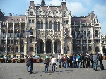 V Budapeti